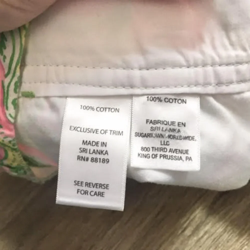 Lily Pulitzer Walsh Shorts Hot Wings Flamingos Size 2 - Picture 6 of 6